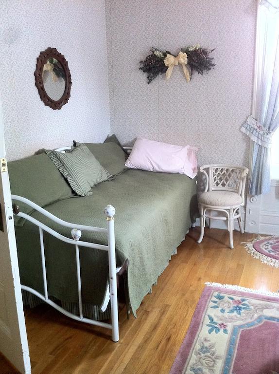Grand Avenue Bed And Breakfast Картедж Екстер'єр фото