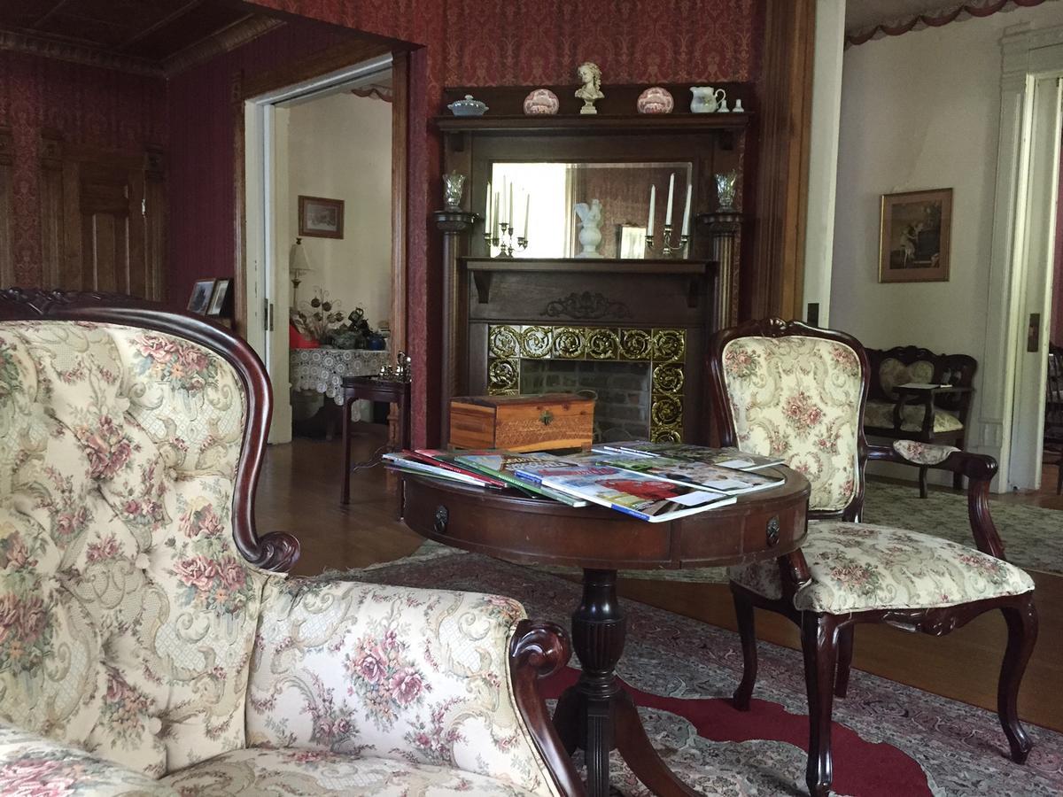 Grand Avenue Bed And Breakfast Картедж Екстер'єр фото
